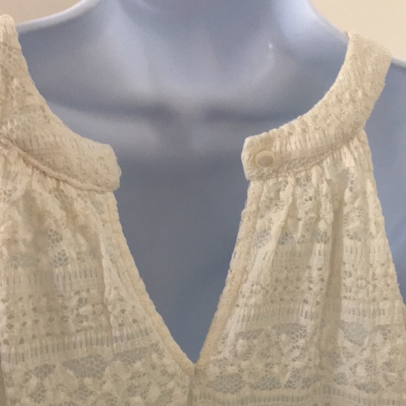 Lace top - Picture 3 of 3